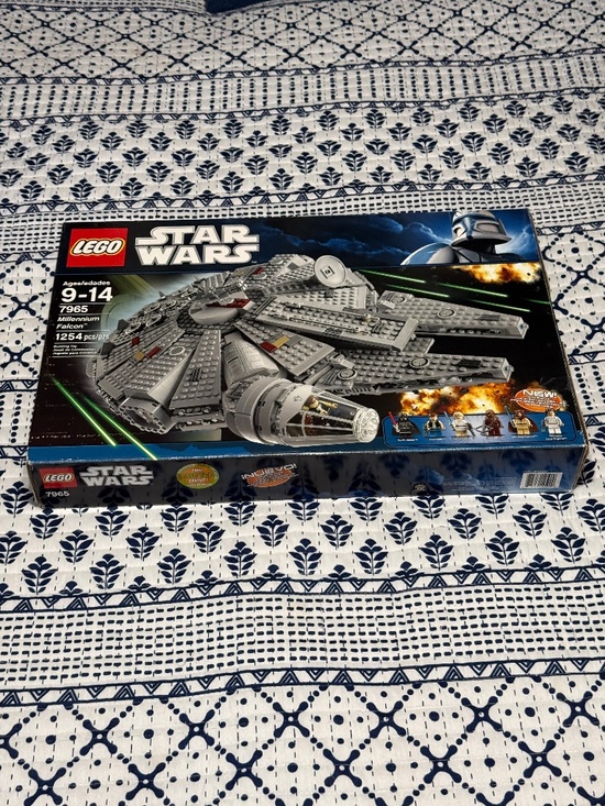 Lego Other - Star Wars Millennium Falcon 7965